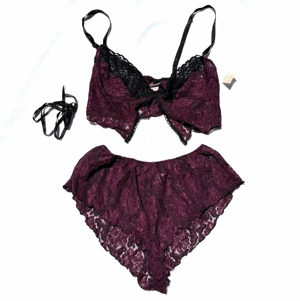 Vintage Frederick’s Of Hollywood 2 Piece Bra Top Panty Set Large Purple Lace